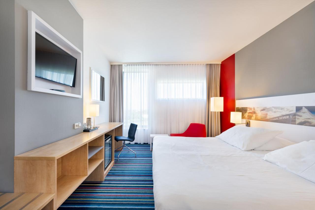 Airport By Ihg 4* Prague