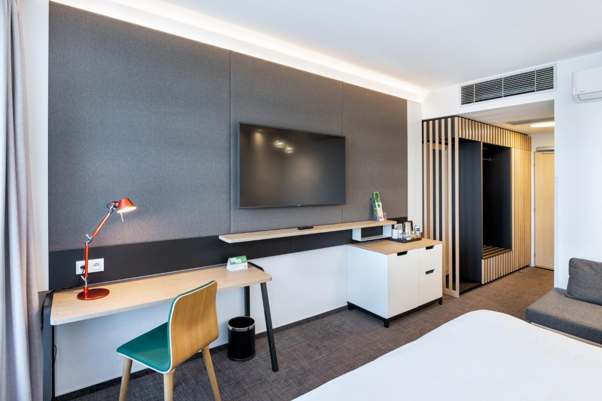 Airport By Ihg