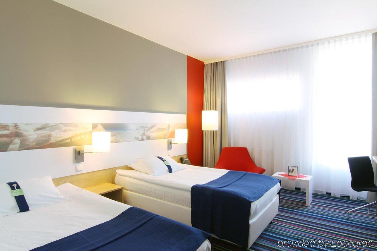 Airport By Ihg Praha